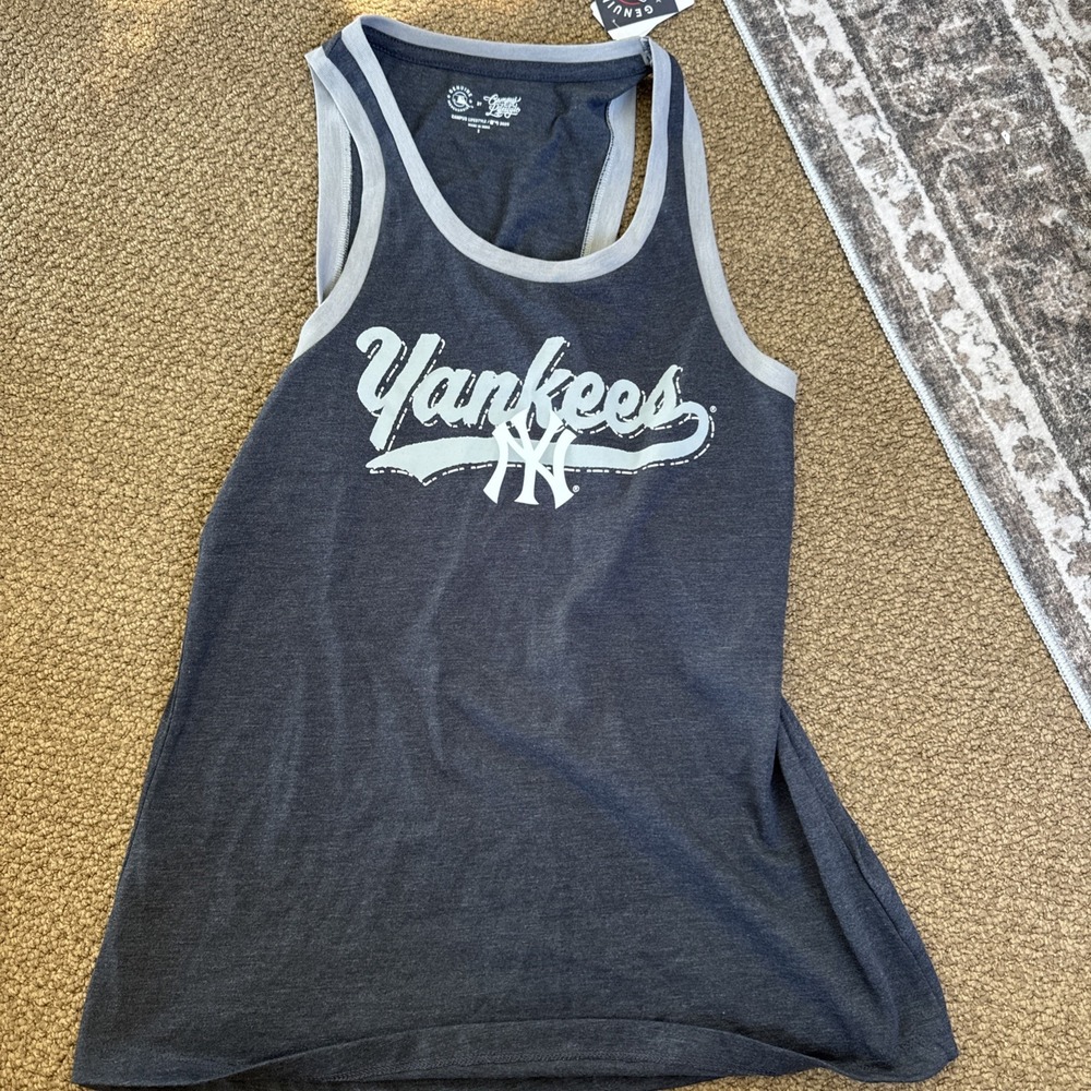 Campus Lifestyle New York Yankees MLB Officially Licensed Tank Top Gray/White S